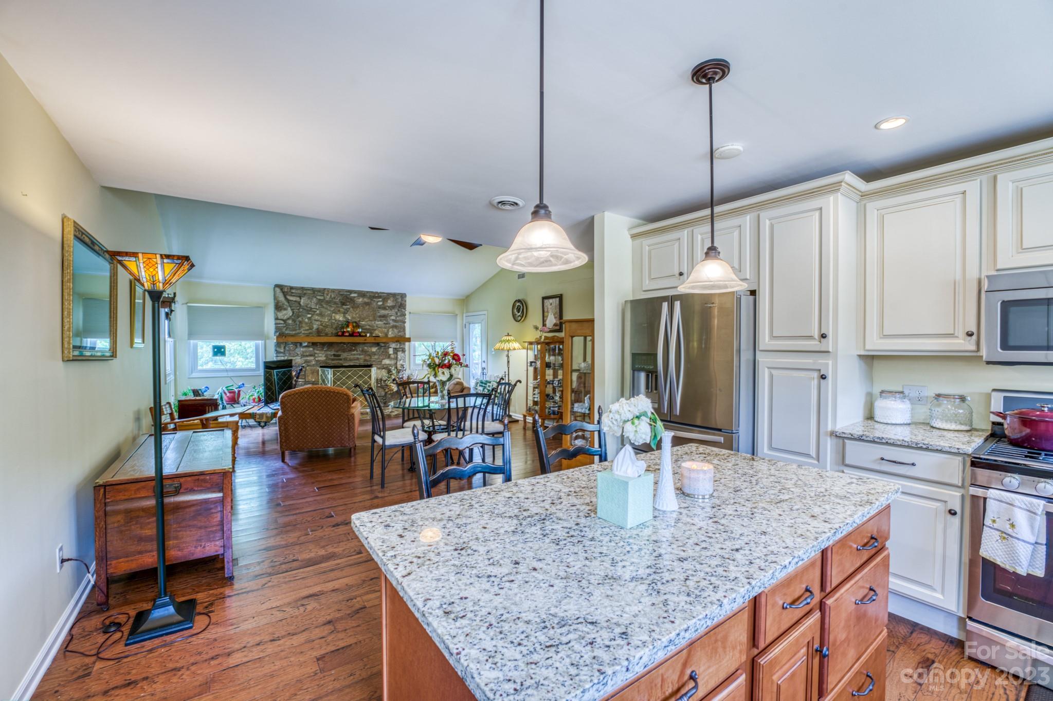 13a Windflower Court Asheville NC 28805