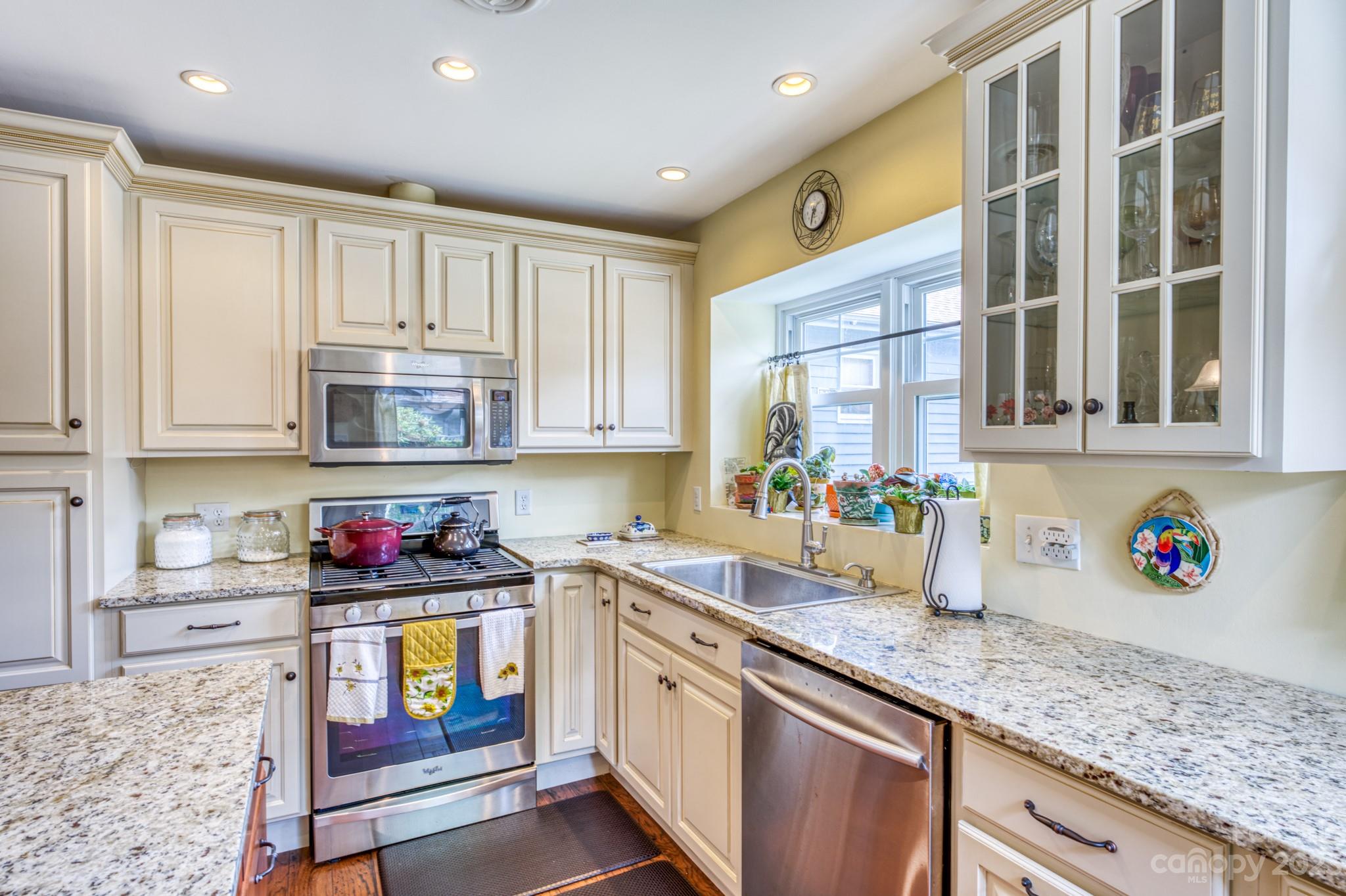 13a Windflower Court Asheville NC 28805