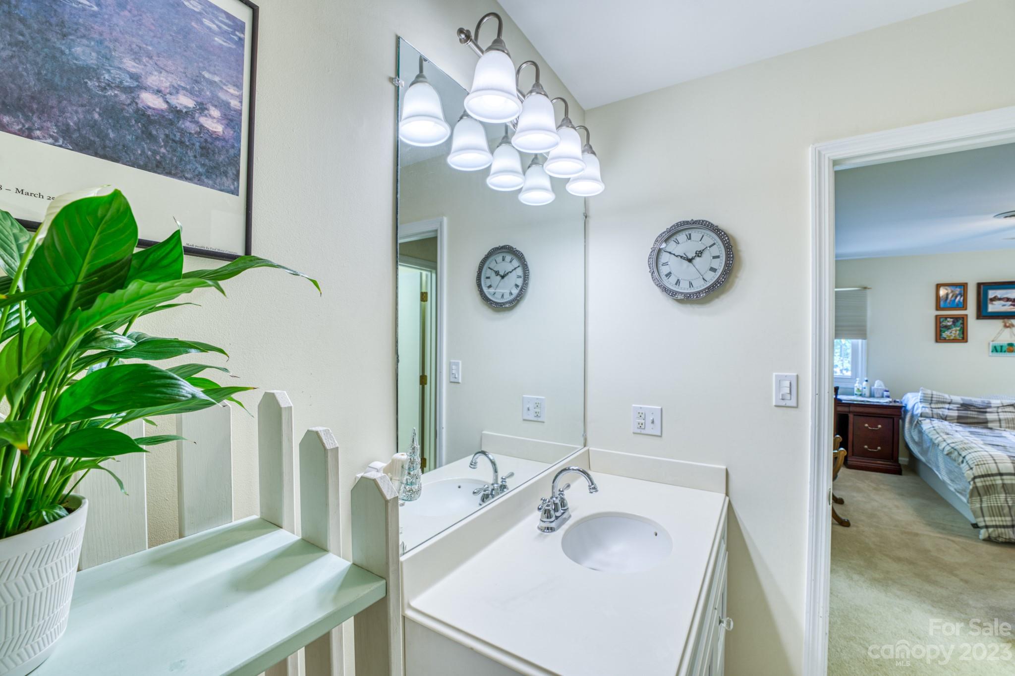 13a Windflower Court Asheville NC 28805