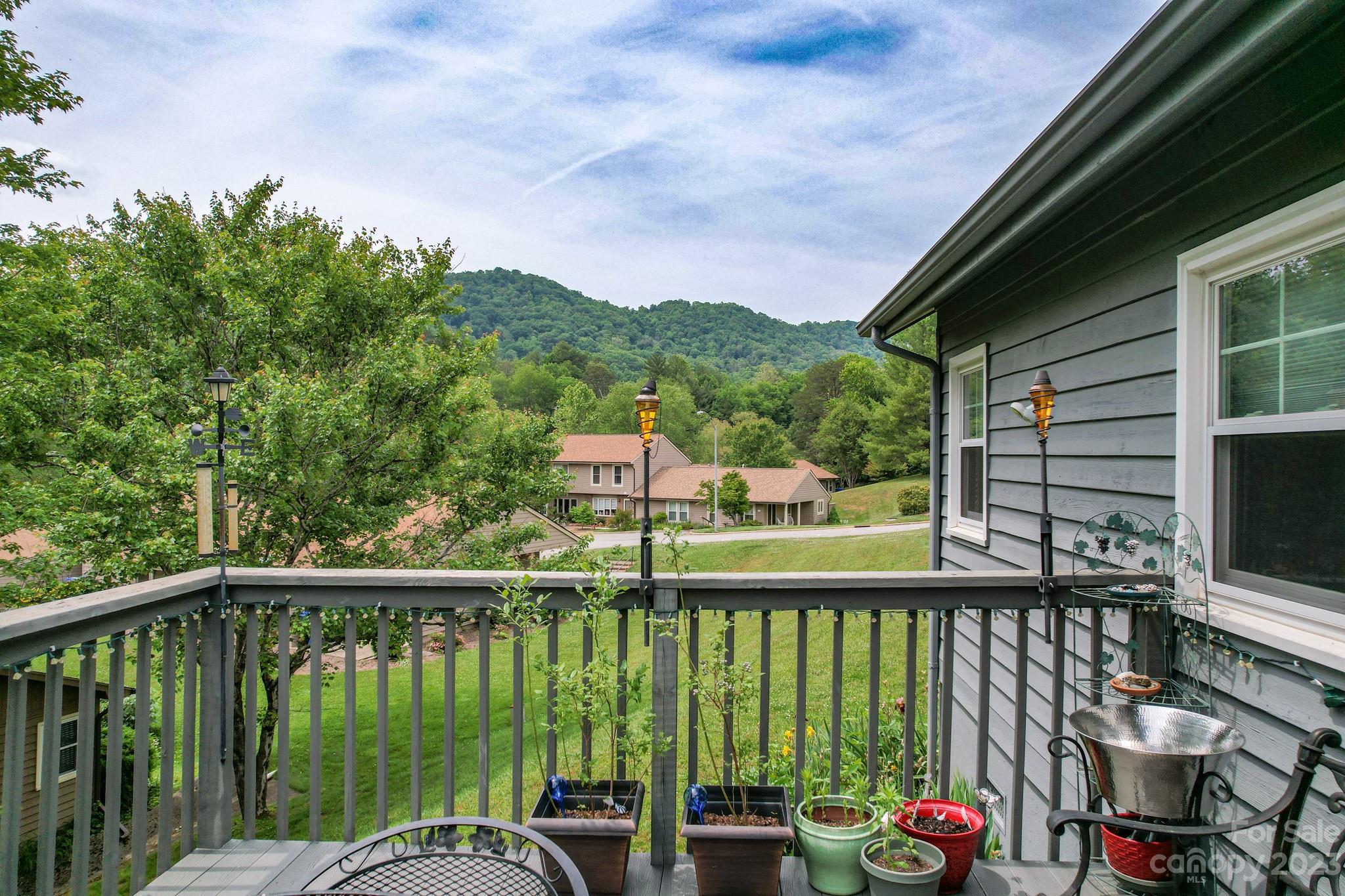 13a Windflower Court Asheville NC 28805