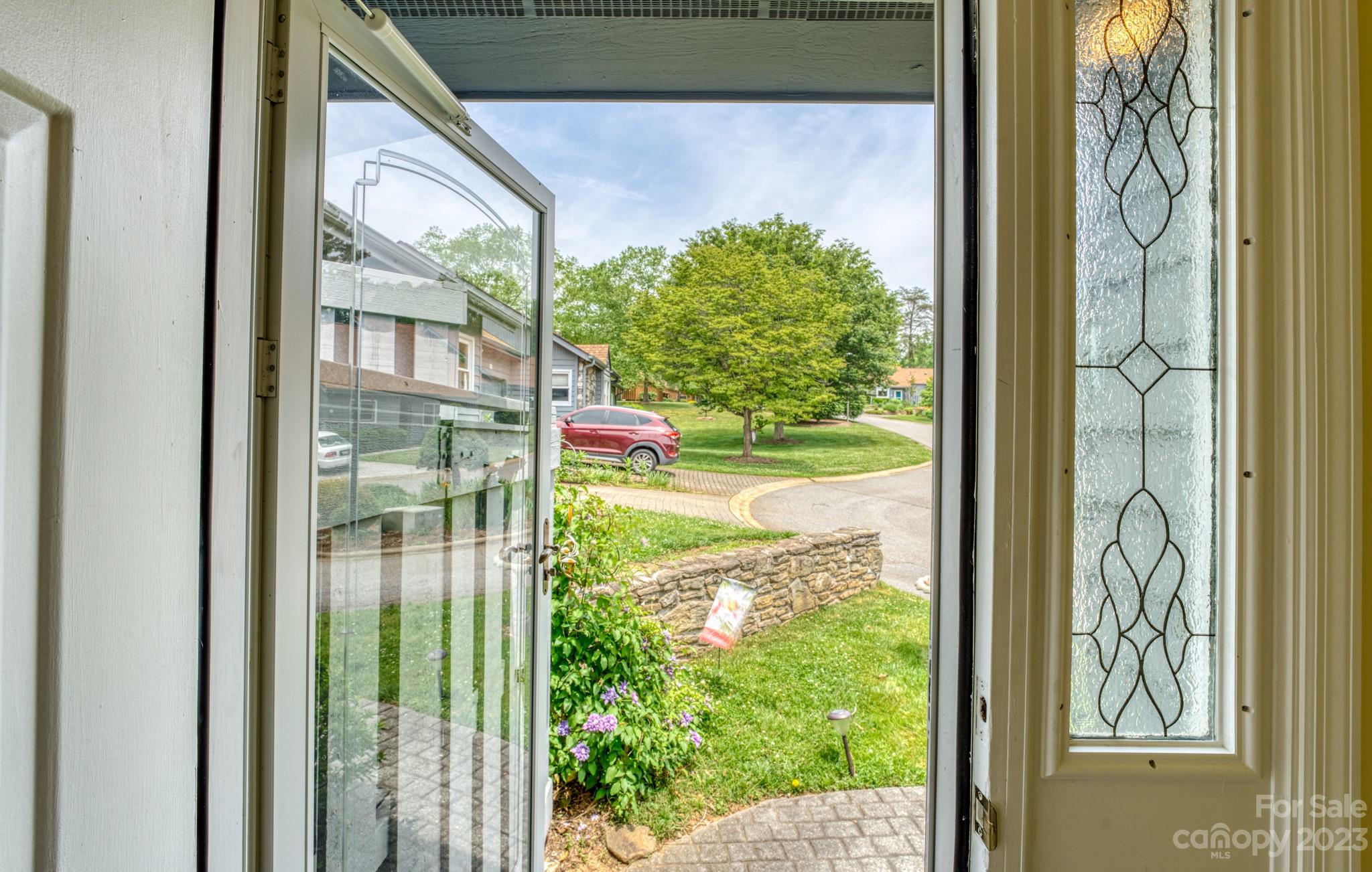 13a Windflower Court Asheville NC 28805