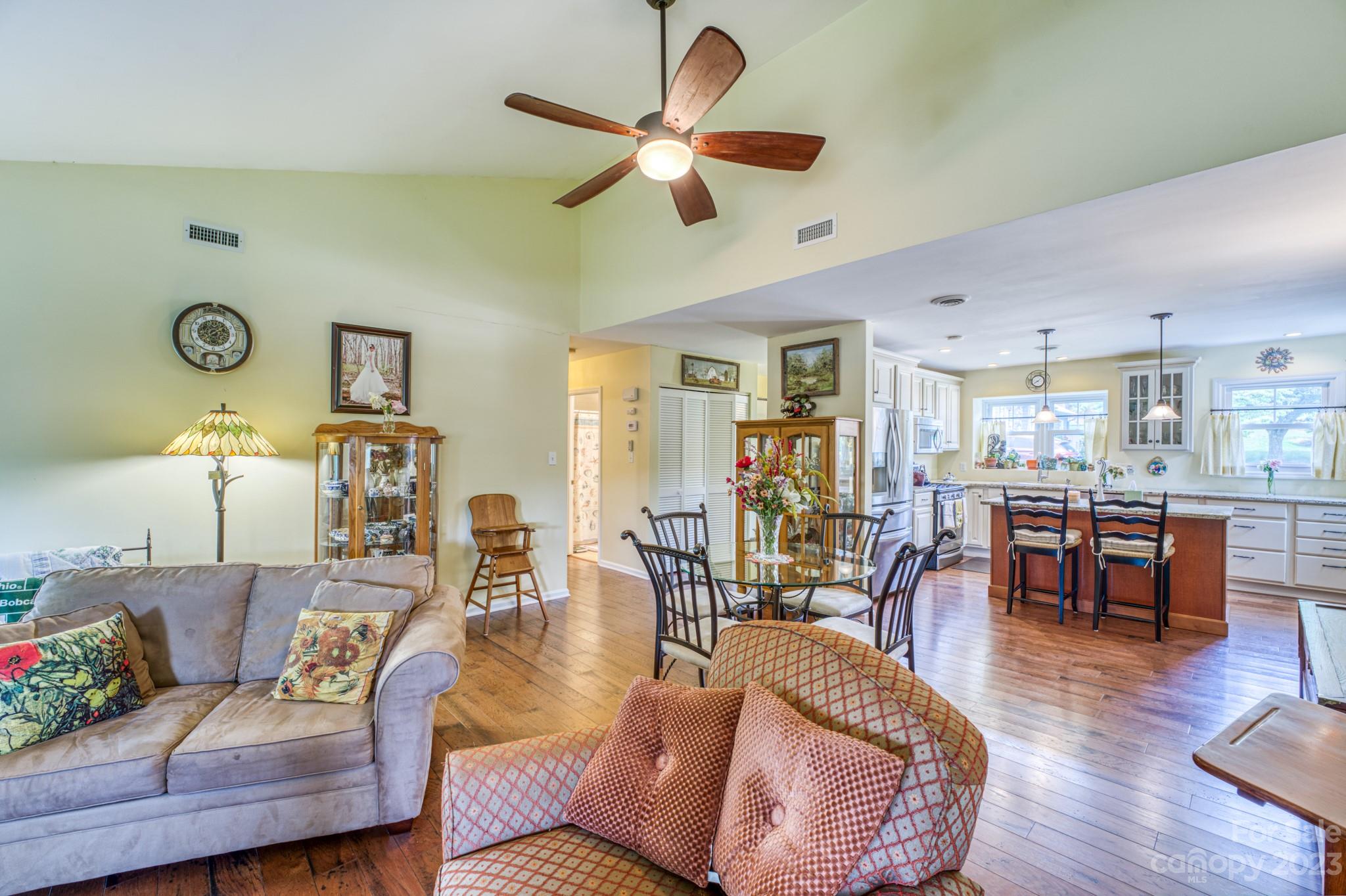 13a Windflower Court Asheville NC 28805