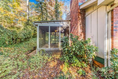 35 Auburndale Drive Asheville NC 28806