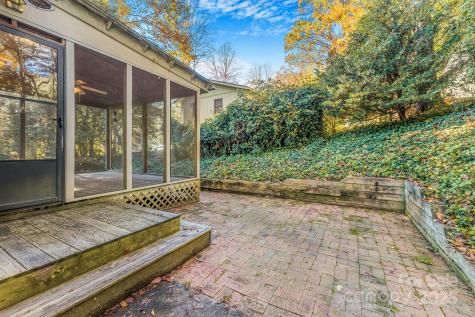 35 Auburndale Drive Asheville NC 28806