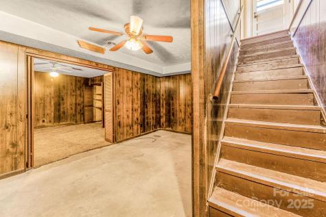 35 Auburndale Drive Asheville NC 28806