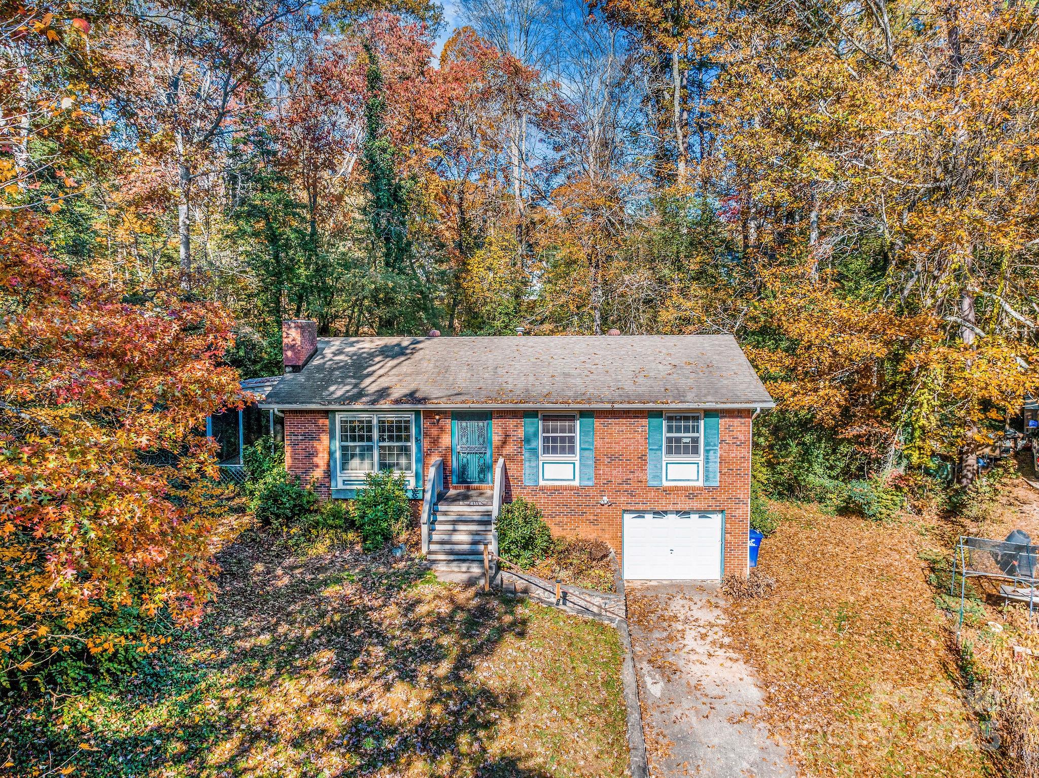 35 Auburndale Drive Asheville NC 28806