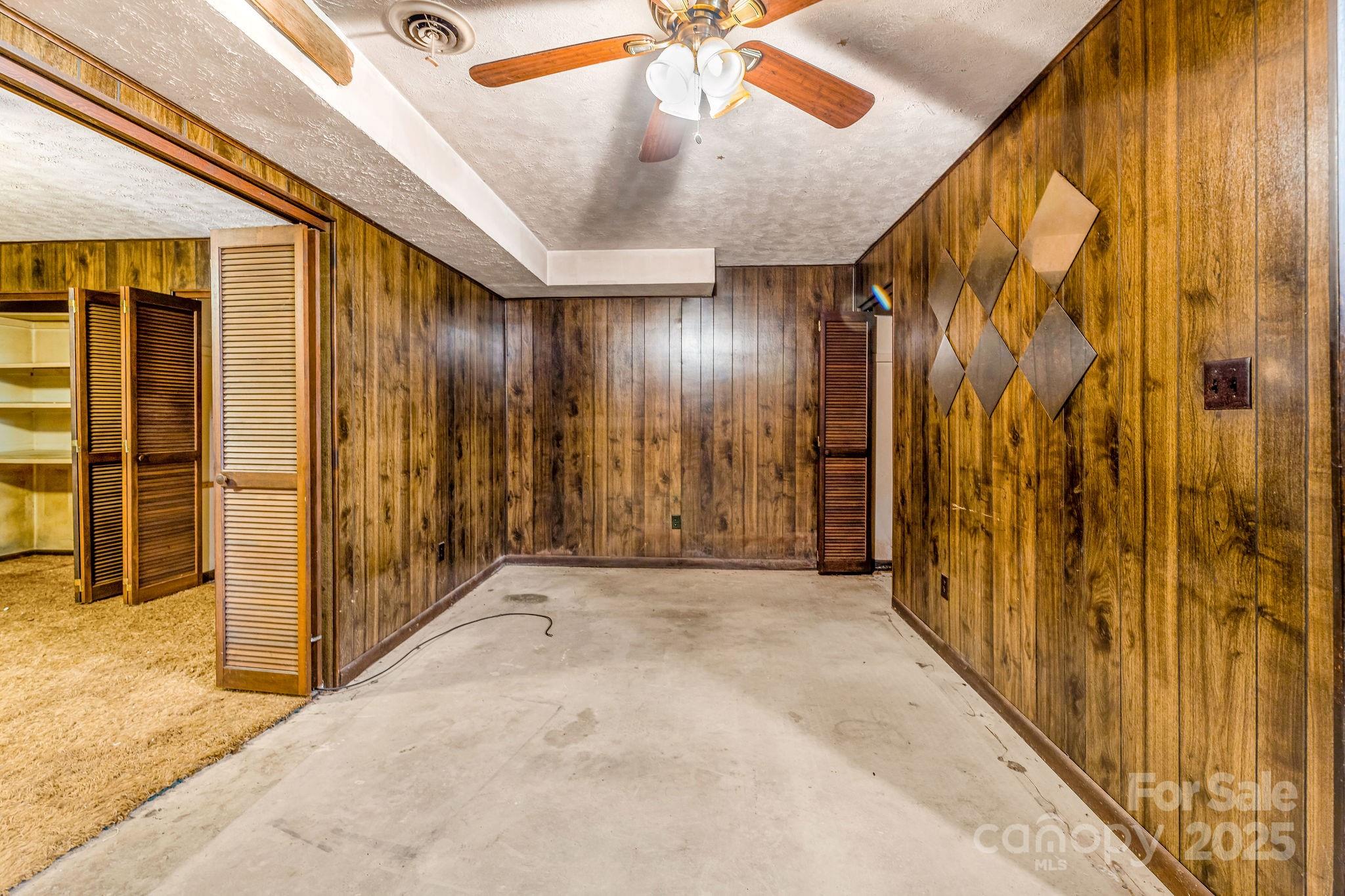 35 Auburndale Drive Asheville NC 28806