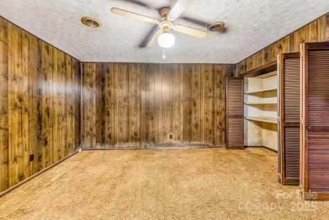 35 Auburndale Drive Asheville NC 28806