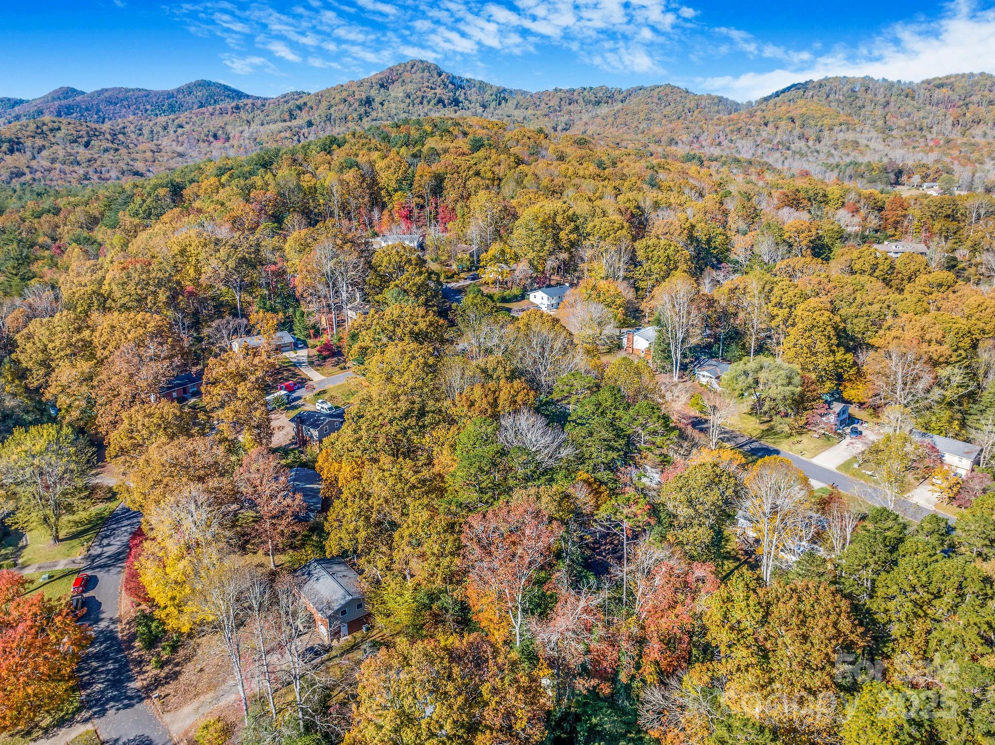 35 Auburndale Drive Asheville NC 28806