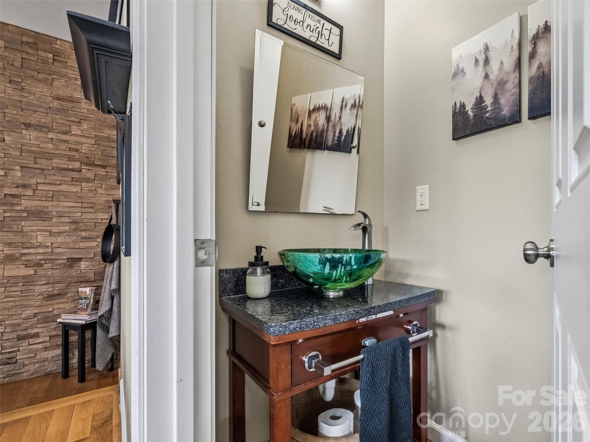 95 Breakaway Trail Mars Hill NC 28754