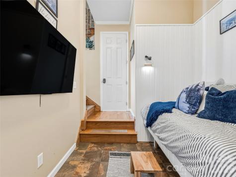 95 Breakaway Trail Mars Hill NC 28754