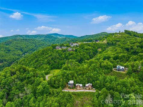 95 Breakaway Trail Mars Hill NC 28754