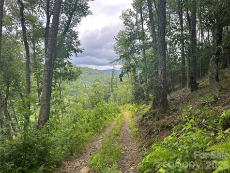 3606 Nc Highway 194 S Sugar Grove NC 28679