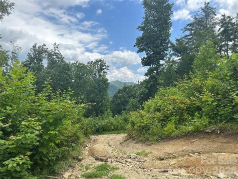 3606 Nc Highway 194 S Sugar Grove NC 28679