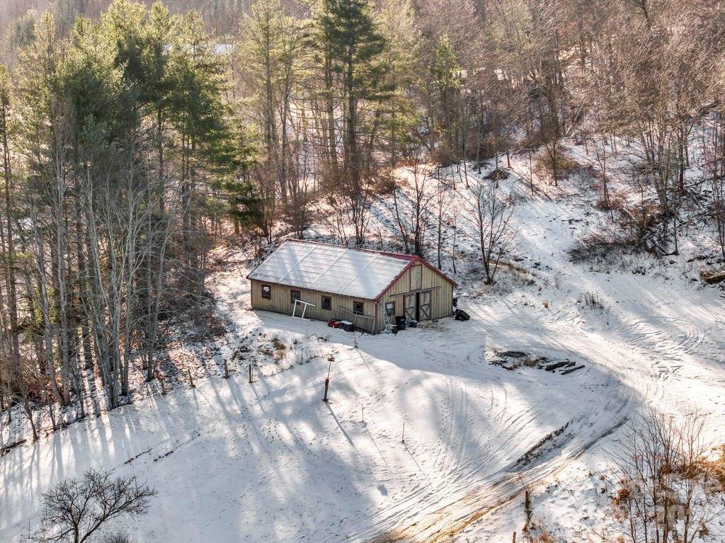 3606 Nc Highway 194 S Sugar Grove NC 28679