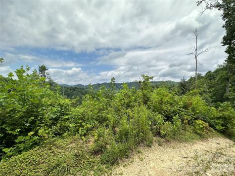 3606 Nc Highway 194 S Sugar Grove NC 28679