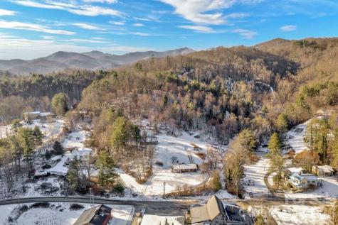 3606 Nc Highway 194 S Sugar Grove NC 28679