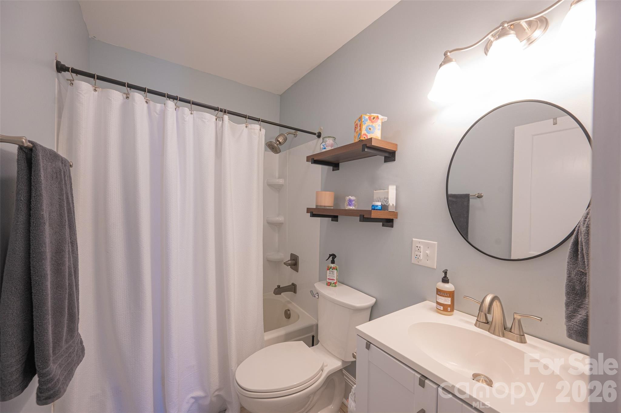 206 Bates Avenue Cherryville NC 28021