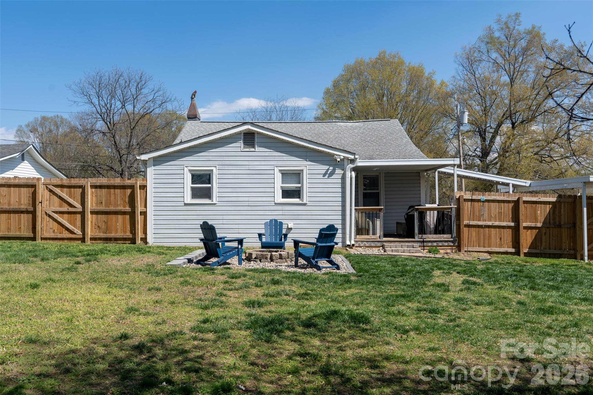 206 Bates Avenue Cherryville NC 28021