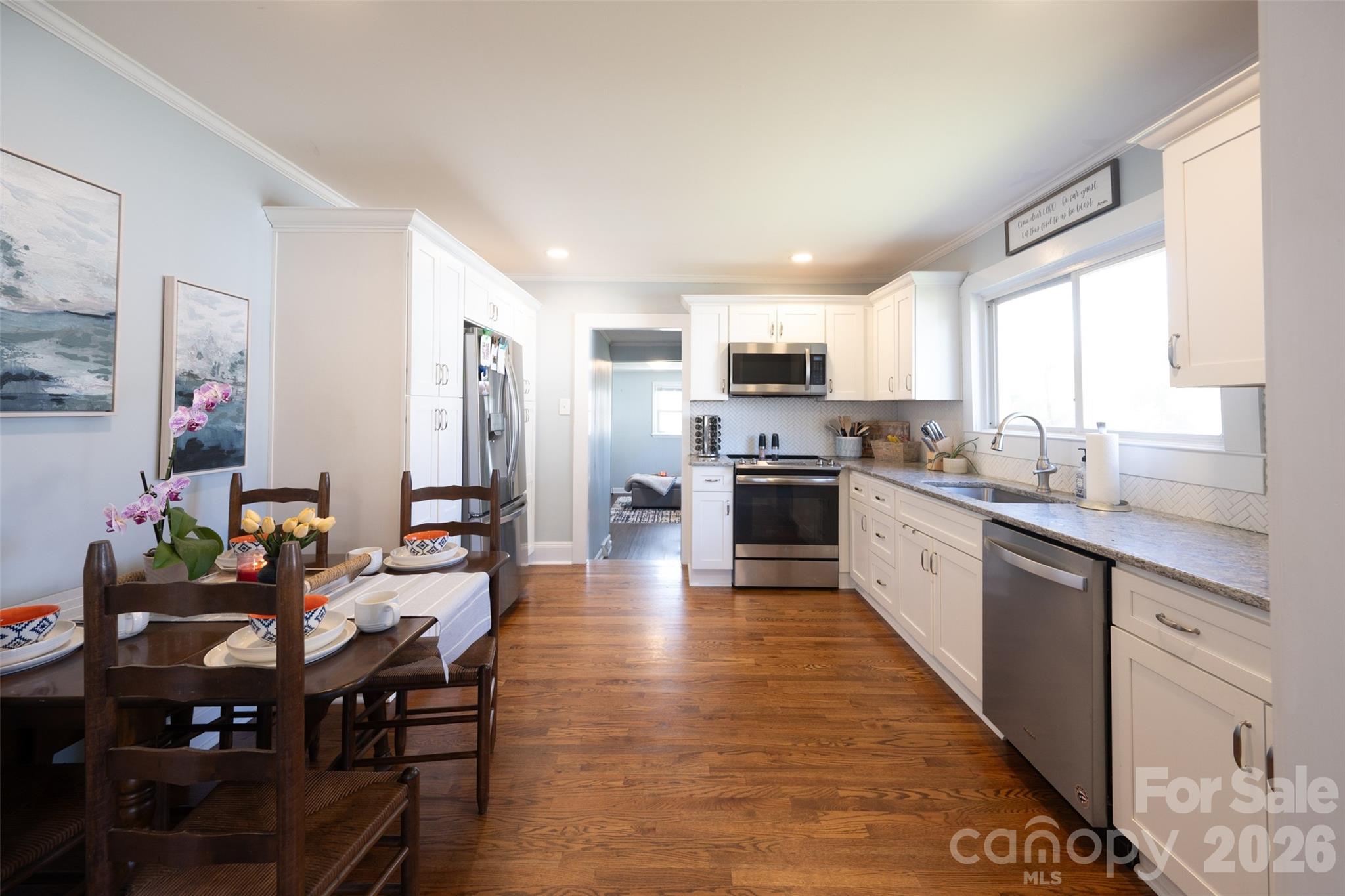206 Bates Avenue Cherryville NC 28021