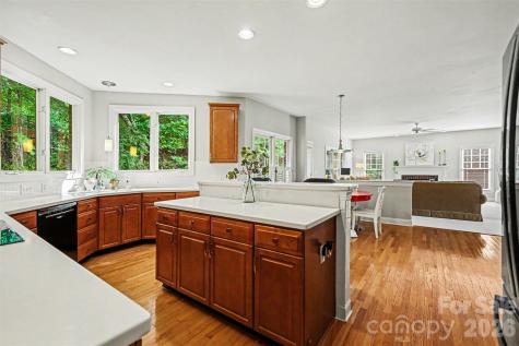 2334 Keara Way Charlotte NC 28270