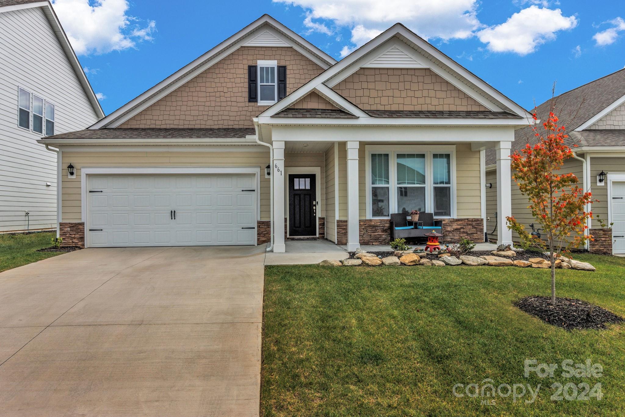 661 Fox Cove Road Hendersonville NC 28792