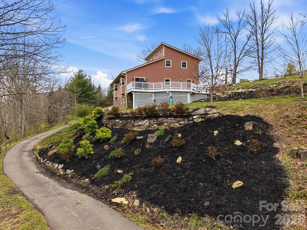 93 Hidden Falls Drive Asheville NC 28804