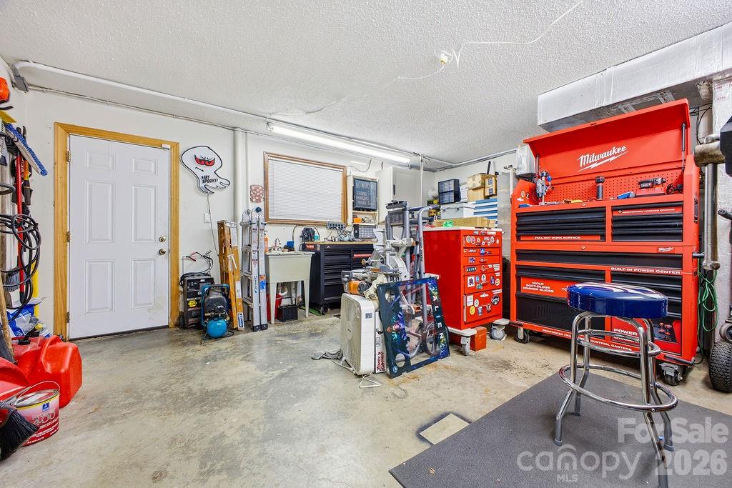 93 Hidden Falls Drive Asheville NC 28804