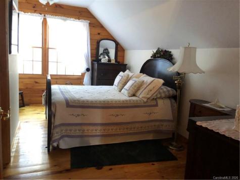 160 Chestnut Ridge Road Spruce Pine NC 28777
