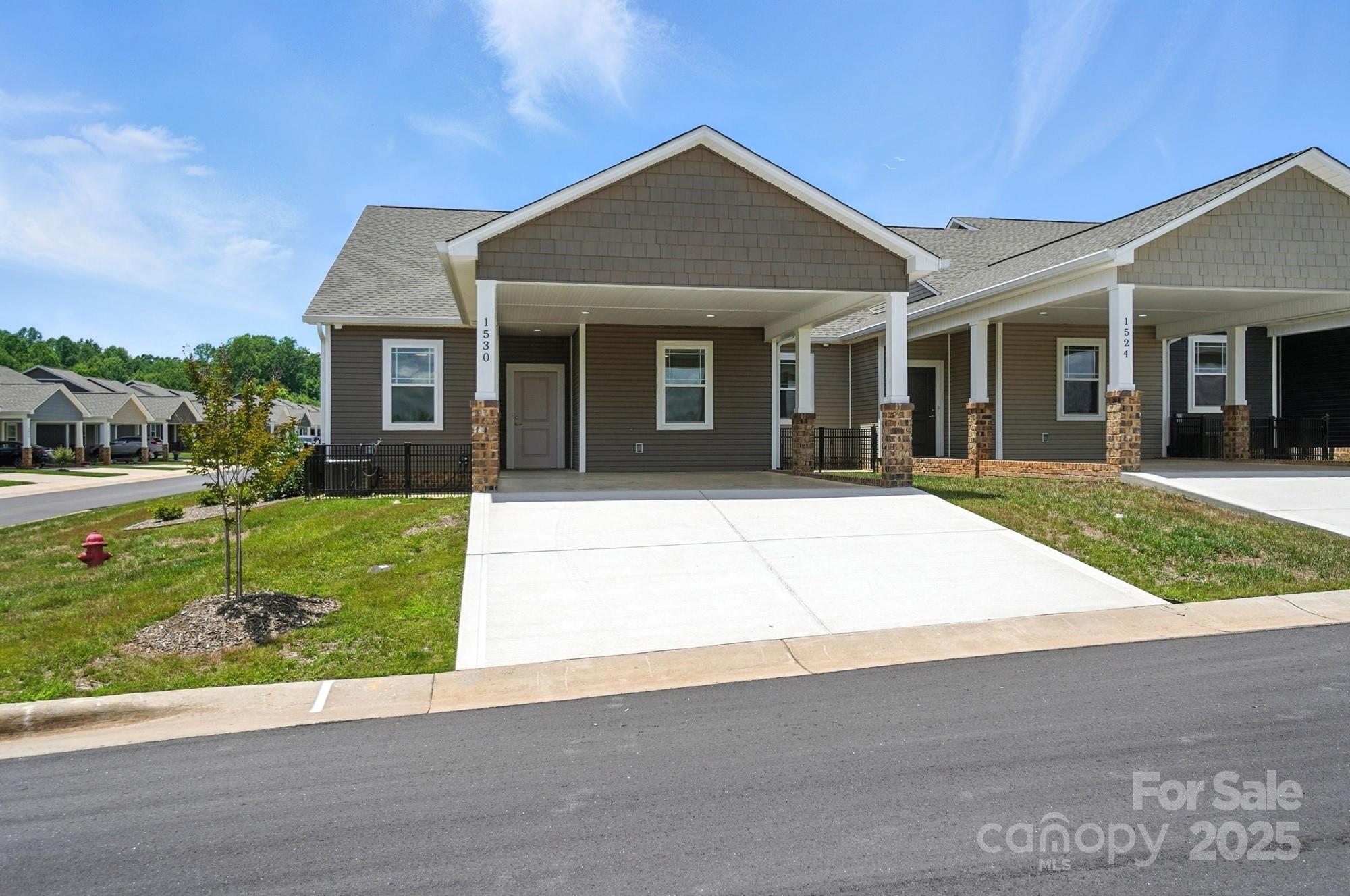 1530 29th Street SE Hickory NC 28602