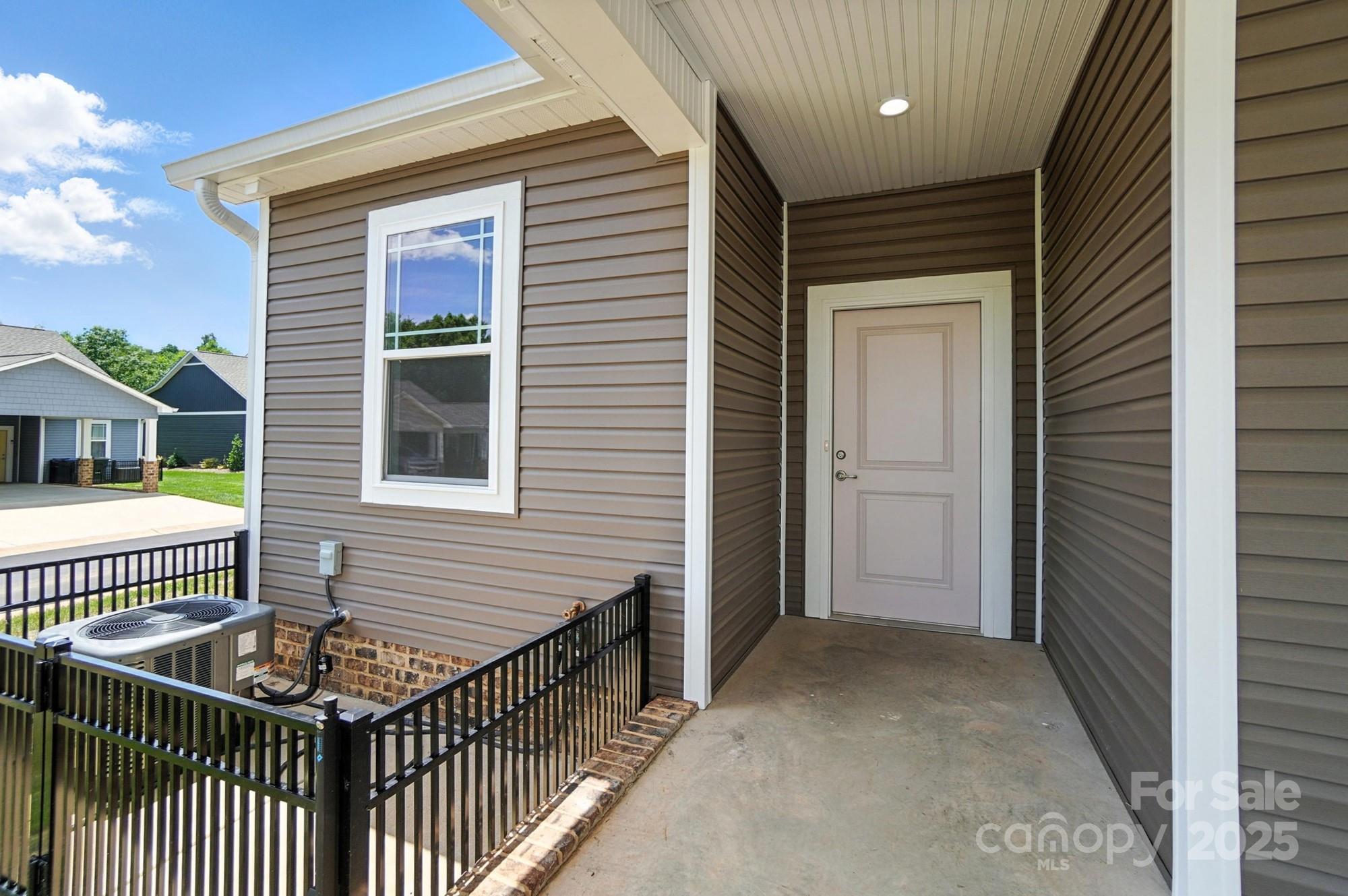 1530 29th Street SE Hickory NC 28602