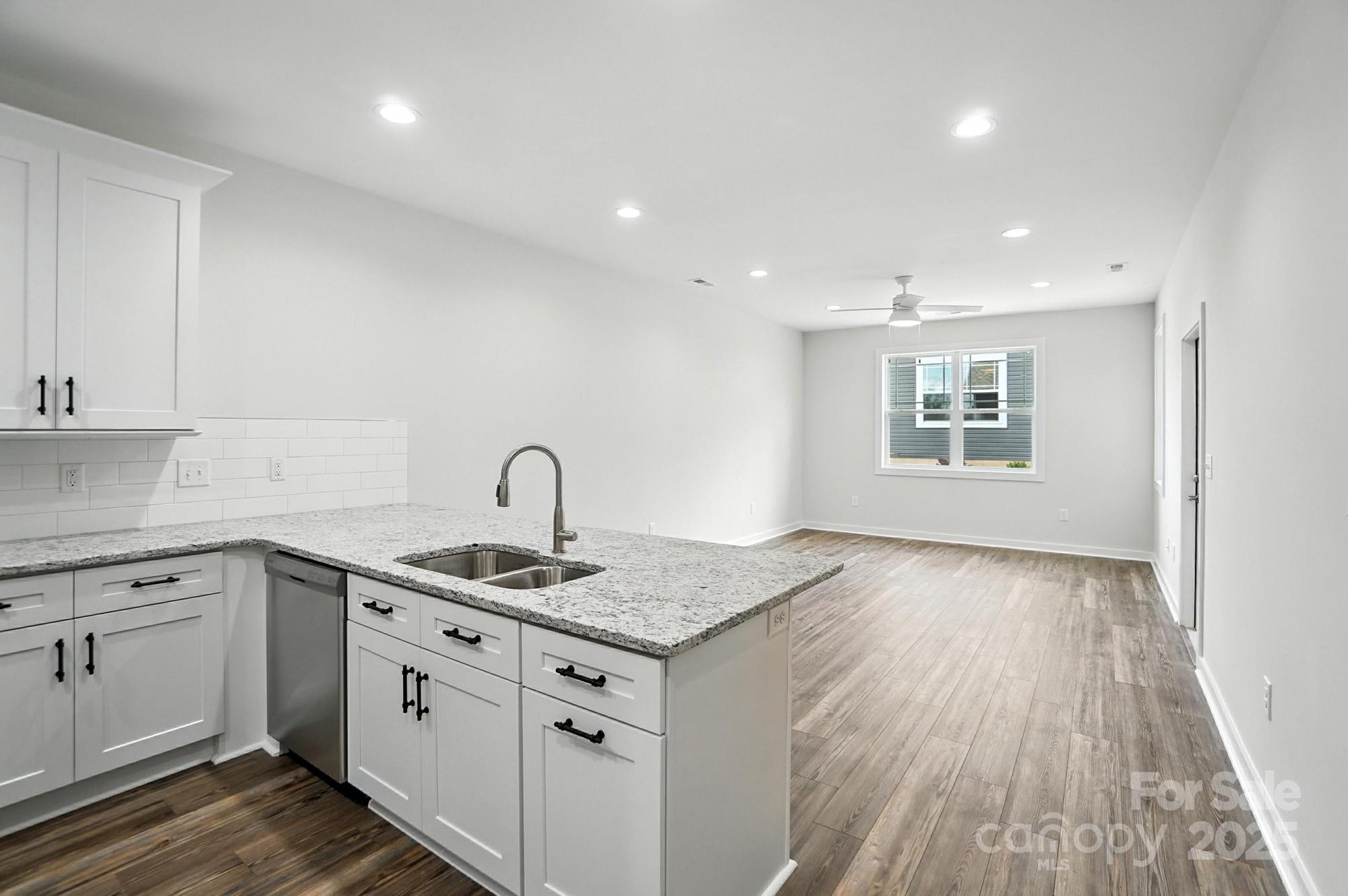 1530 29th Street SE Hickory NC 28602
