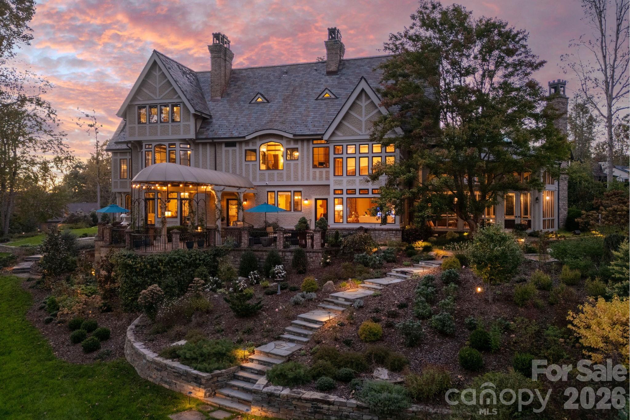 8 Fairway Place Asheville NC 28803