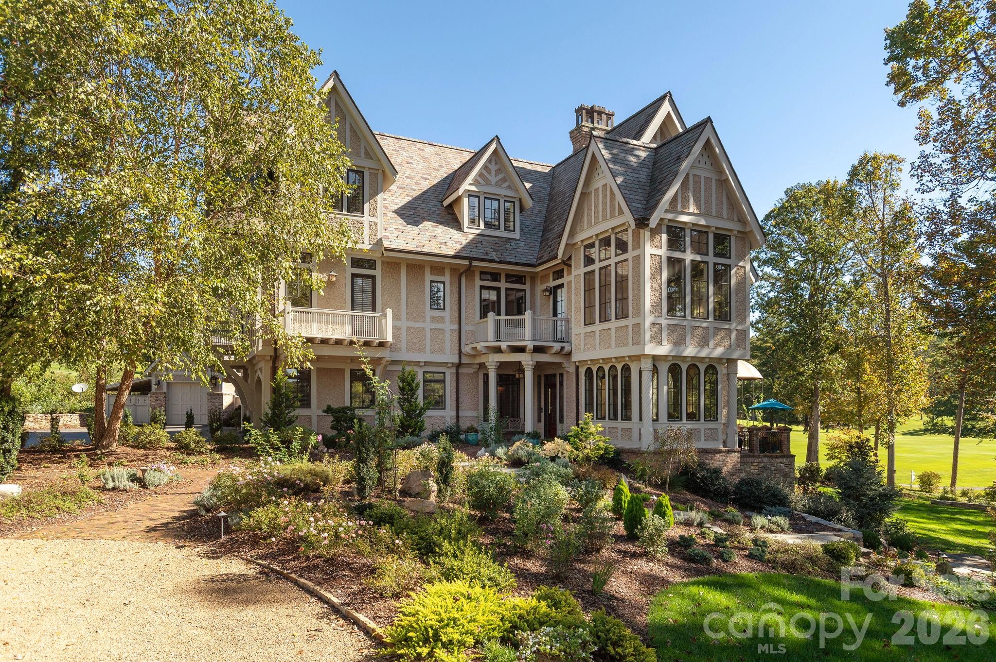 8 Fairway Place Asheville NC 28803