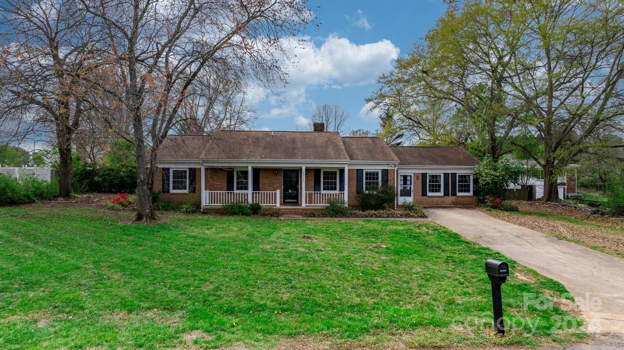 2046 37th Avenue NE Hickory NC 28601