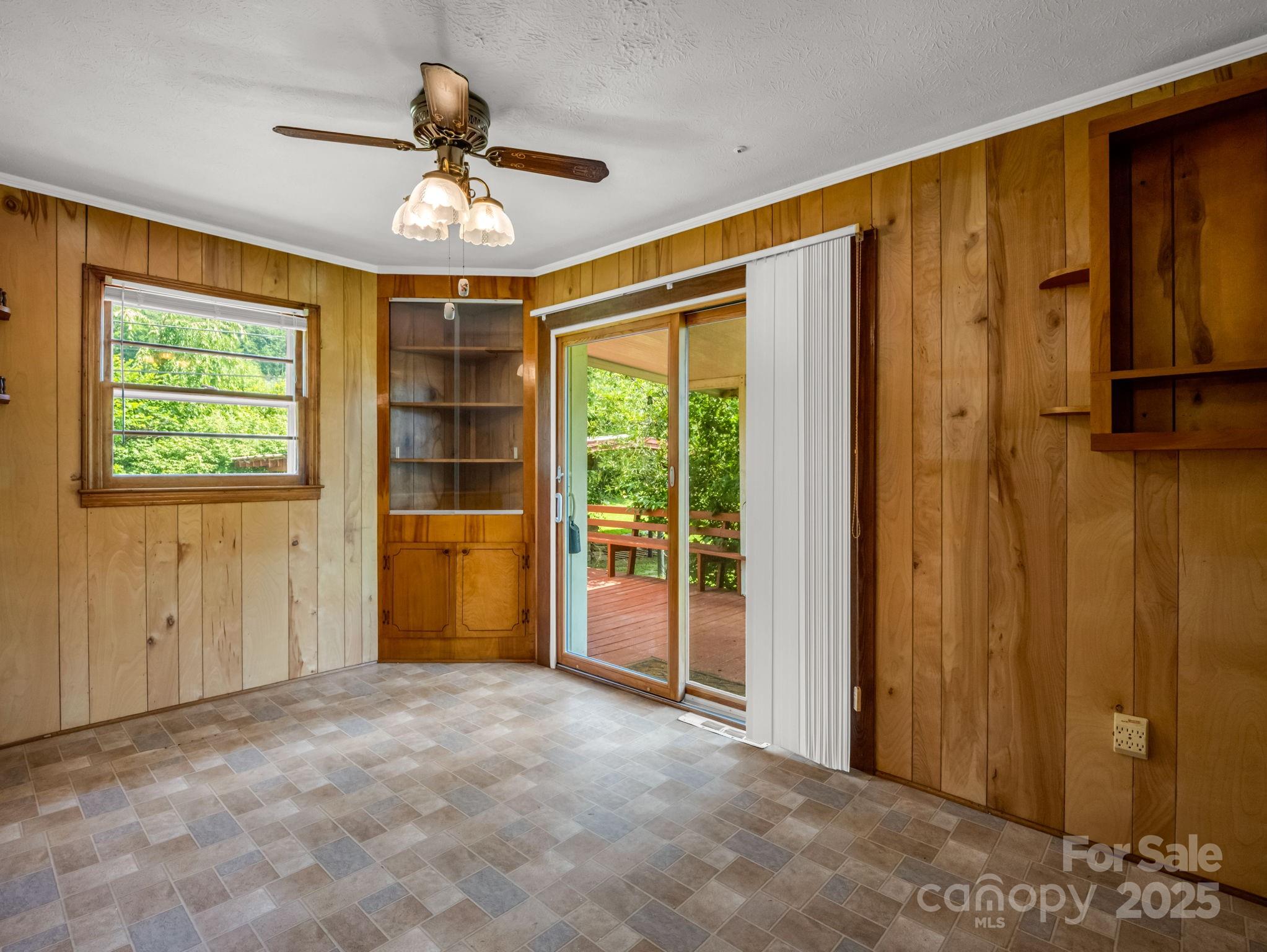 40 Country View Lane Hendersonville NC 28792