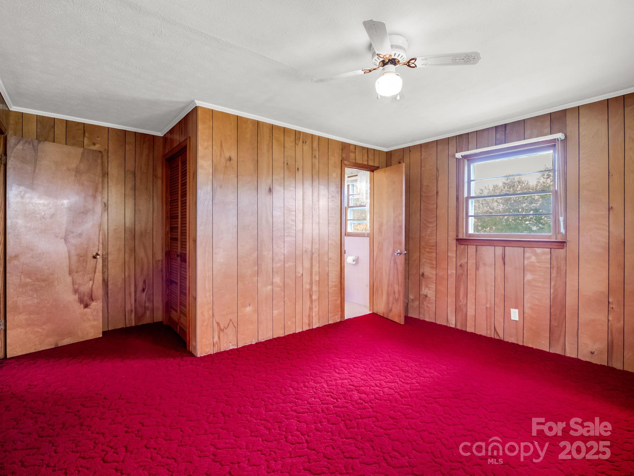 40 Country View Lane Hendersonville NC 28792