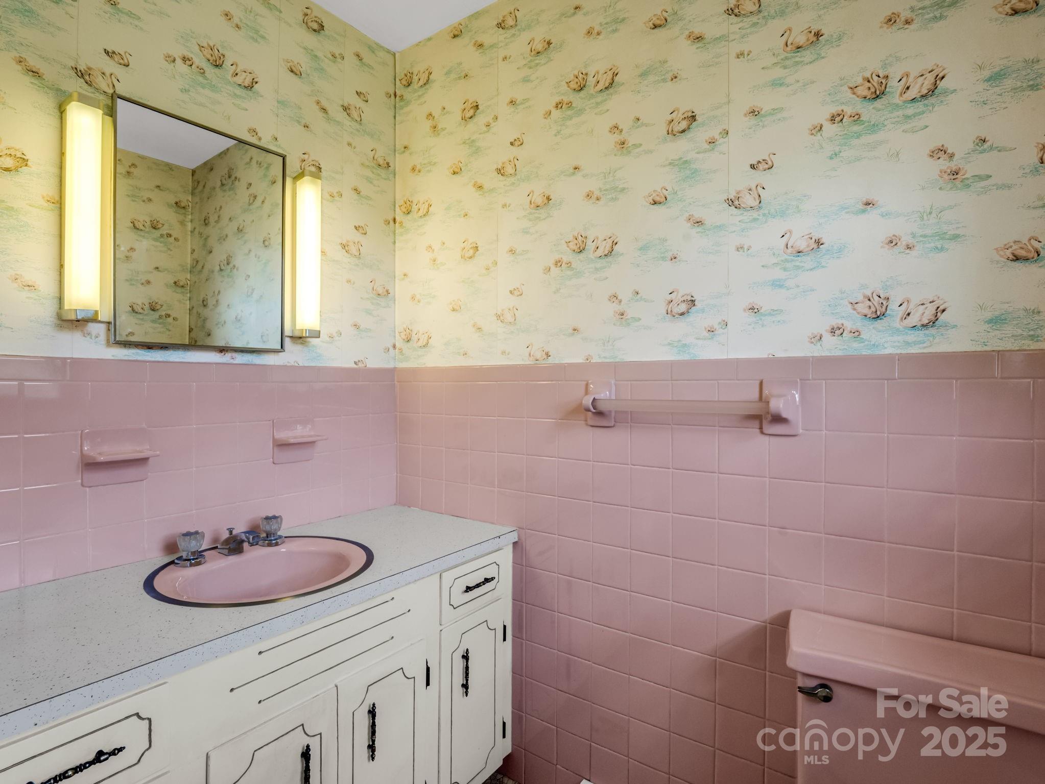 40 Country View Lane Hendersonville NC 28792