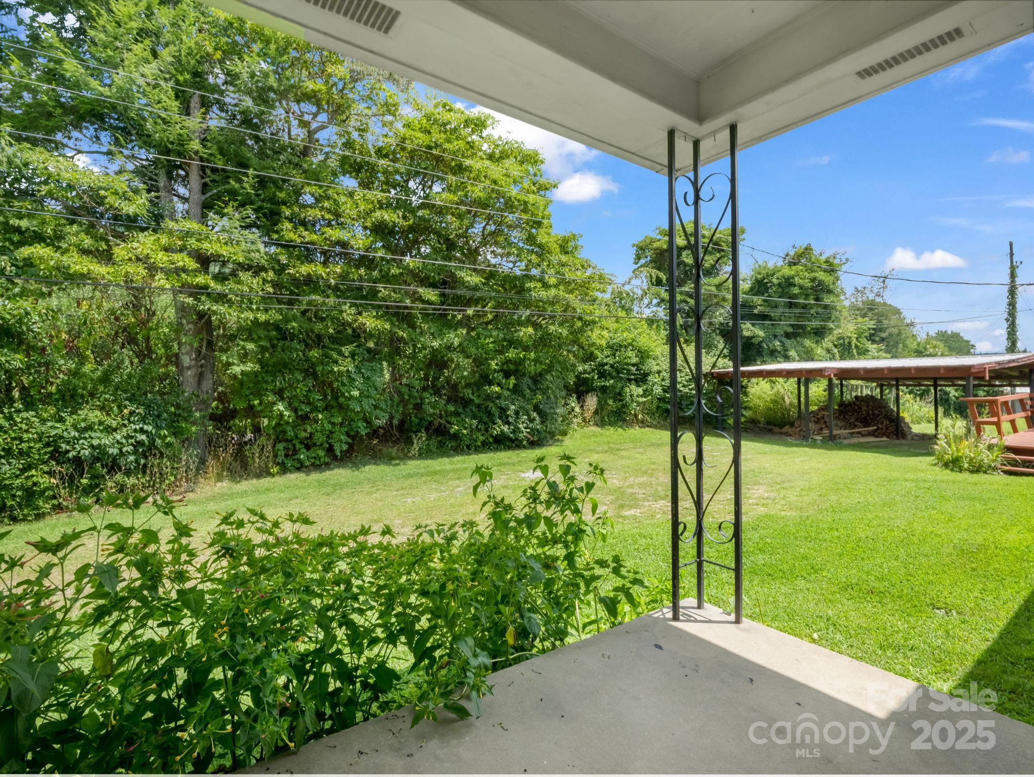 40 Country View Lane Hendersonville NC 28792