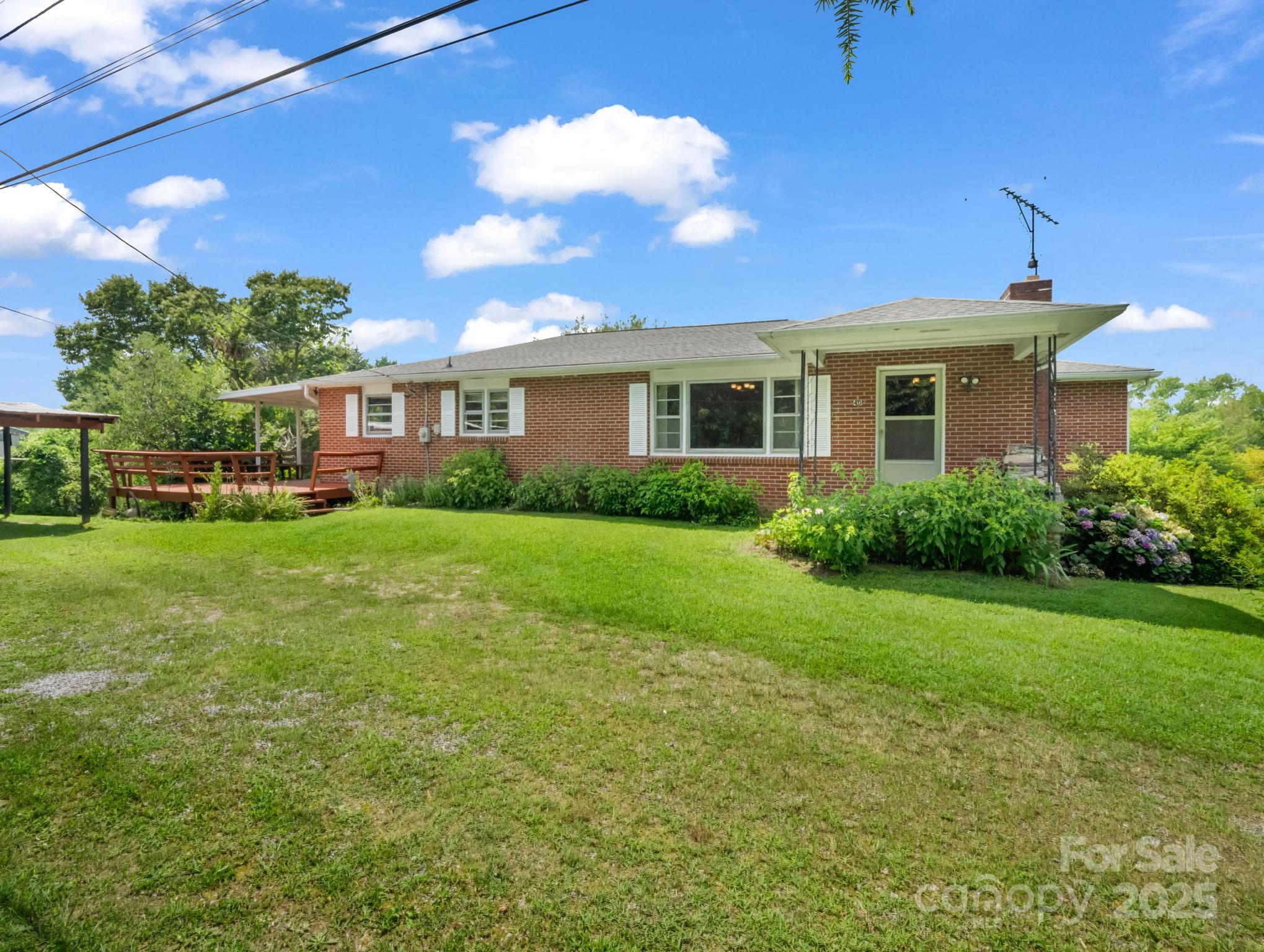 40 Country View Lane Hendersonville NC 28792