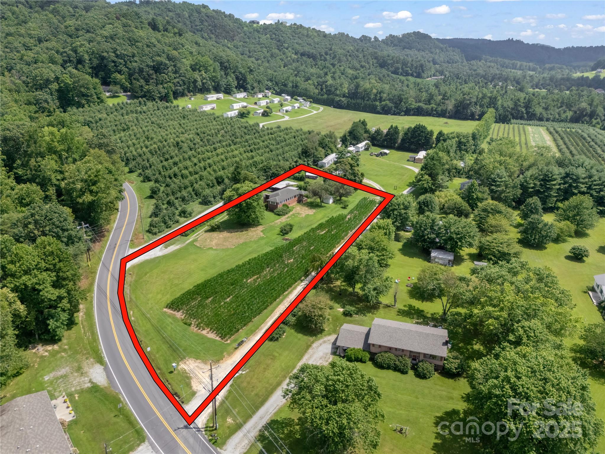 40 Country View Lane Hendersonville NC 28792