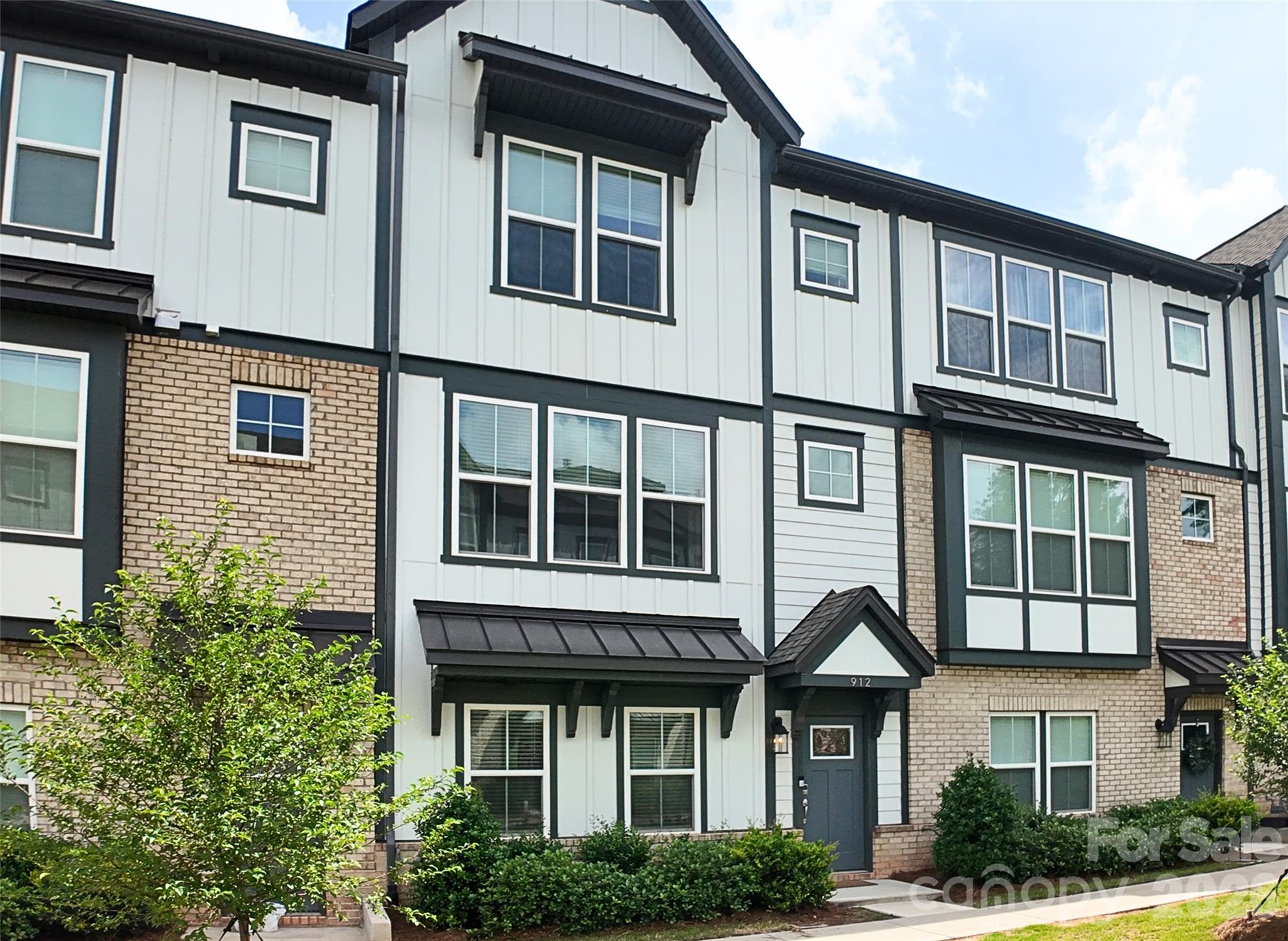 912 Mary Max Drive Davidson NC 28036
