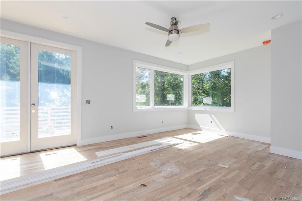 40 Mauricet Lane Asheville NC 28806