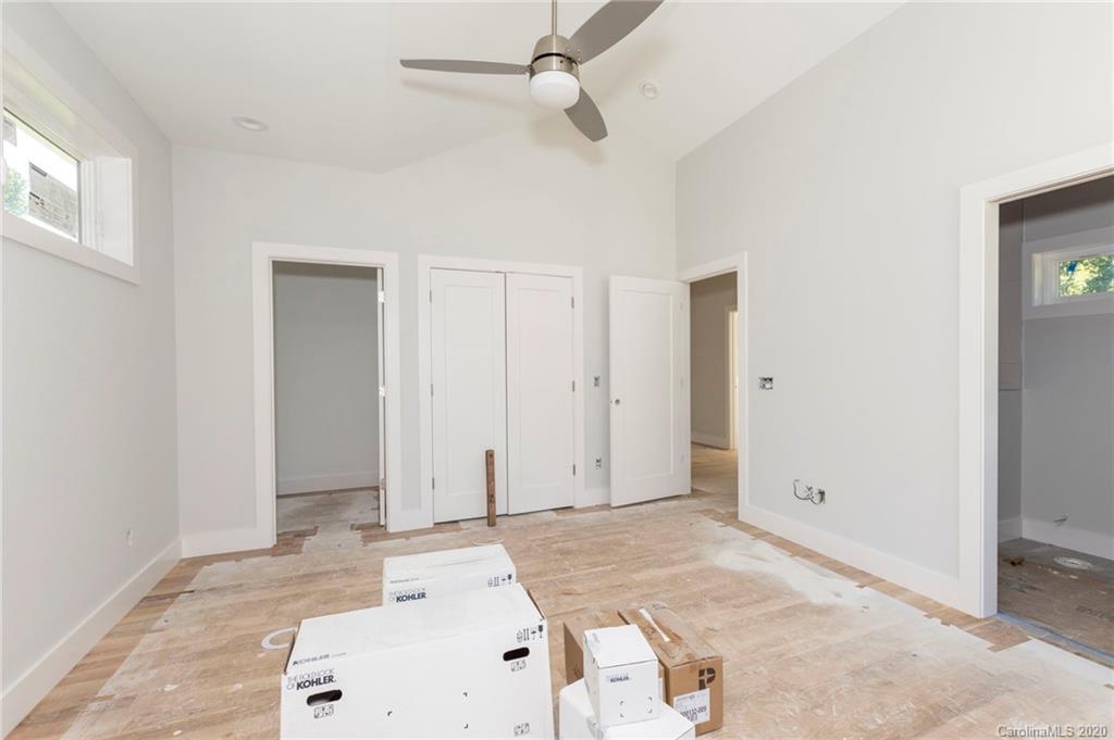40 Mauricet Lane Asheville NC 28806