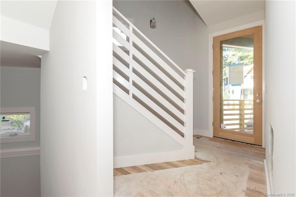 40 Mauricet Lane Asheville NC 28806
