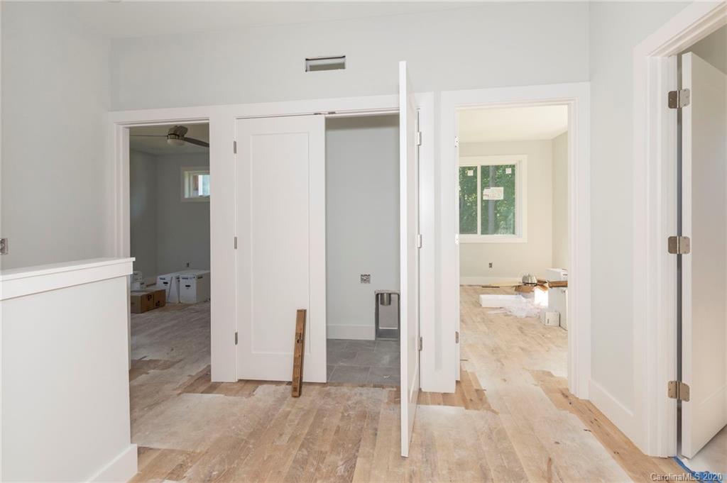 40 Mauricet Lane Asheville NC 28806