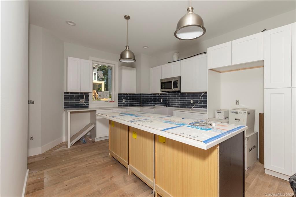 40 Mauricet Lane Asheville NC 28806