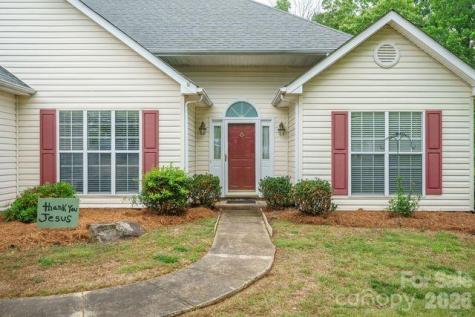 1236 Midlake Road Kannapolis NC 28083