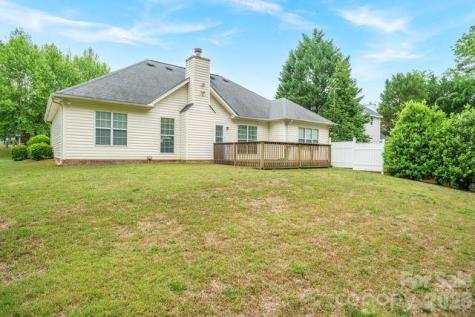 1236 Midlake Road Kannapolis NC 28083
