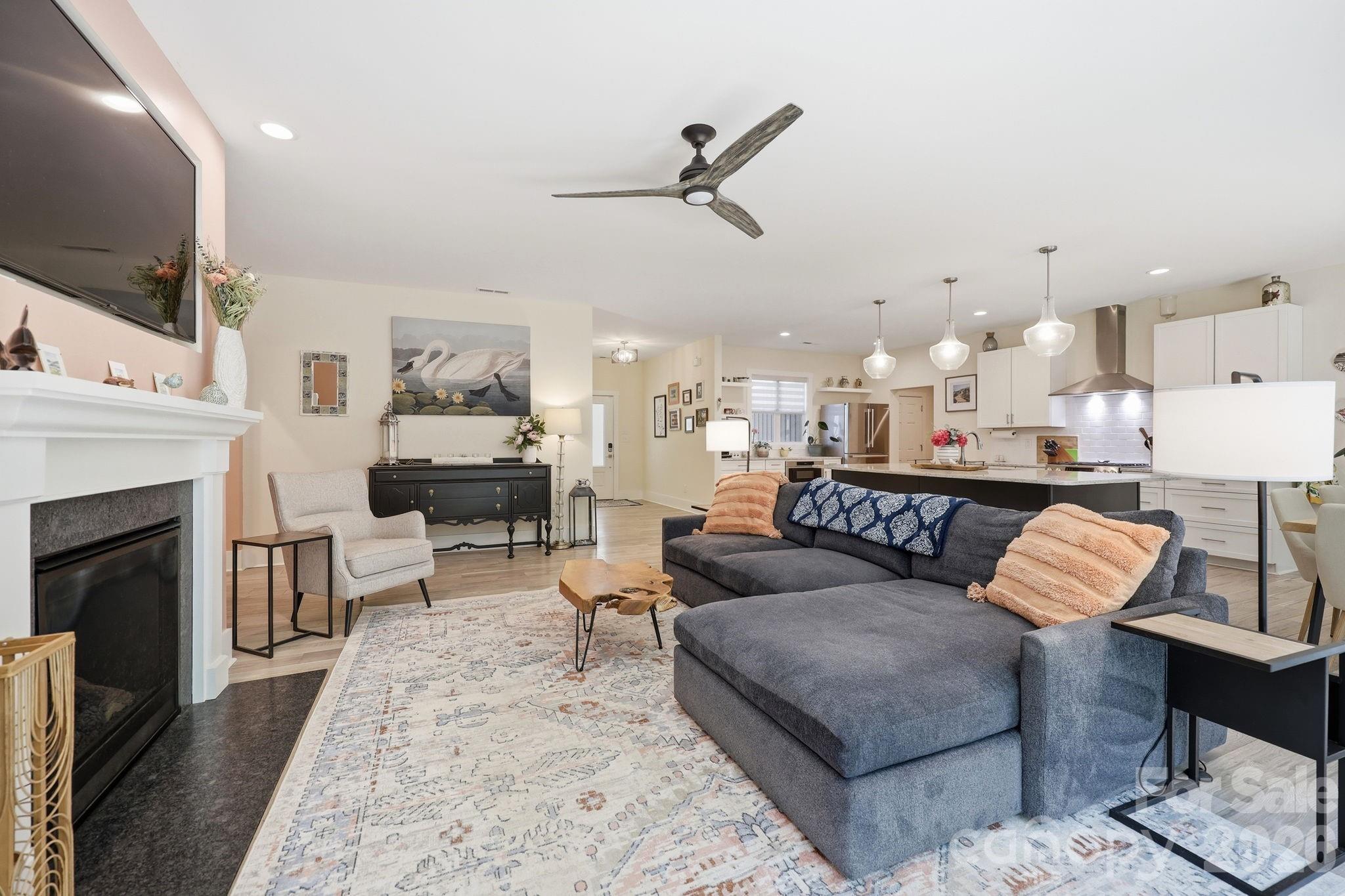 203 Spinnaker Court Lexington NC 27292